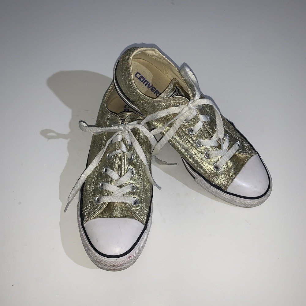 Converse Chuck Taylor All Star 2 Shoes Womens 9 Gold Low Top Sneakers